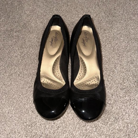 Dexflex Comfort Black Wedges Heels Flats Size 7 Wide - Picture 2 of 6